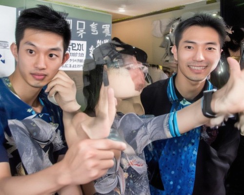 好,我现在需要帮用户写一篇关于微创鼻整形的文章。用户是上海鼻整形医生,所以文章需要专业且详细。首先,我得确定文章的结构,可能包括手术前的准备、手术过程、术后护理和恢复期等等