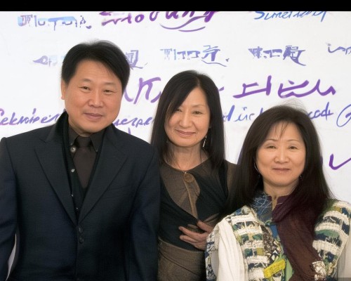 好,我现在需要帮用户写一篇关于超肋鼻的文章。用户是上海鼻整形医生,所以文章需要专业且详细。首先,我得理解超肋鼻是什么,它应该是一种鼻整形手术,可能涉及肋骨的使用