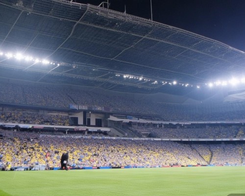 好，我现在需要帮用户写一篇关于超体的文章。用户是上海鼻整形医生，所以文章应该专业且详细。首先，我得弄清楚超体指的是什么。可能是指超声体外微针，这是一种微针技术，用于皮肤治疗