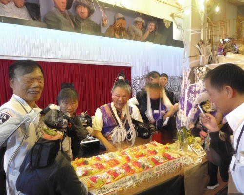 好，我现在需要帮用户写一篇关于超肋鼻的文章。用户是上海鼻整形医生，所以文章需要专业且详细。首先，我得理解超肋鼻是什么，它应该是一种鼻整形手术，可能涉及肋骨的使用