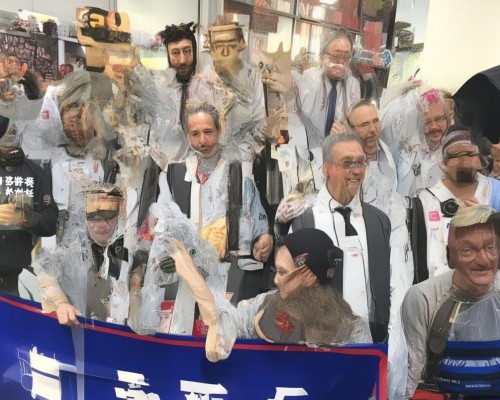 好，我现在需要帮用户写一篇关于自体脂肪移植的文章。用户是上海的鼻整形医生，所以文章应该专业且有深度，同时要符合医疗行业的规范