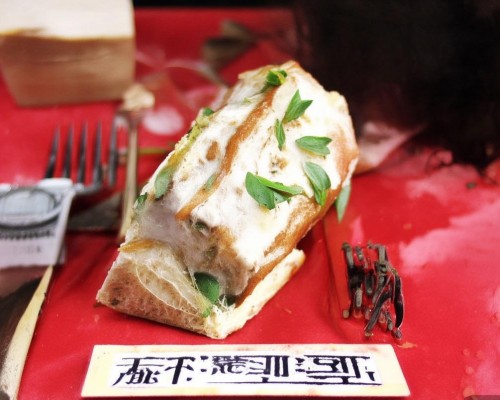 好，我现在需要帮用户写一篇关于鼻综合的文章。用户是上海鼻整形医生，所以文章需要专业且详细。首先，我得理解鼻综合是什么，它应该包括鼻部的多个方面，比如鼻梁、鼻尖、鼻孔等