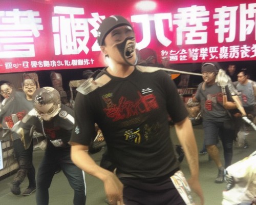 好，我现在需要帮用户写一篇关于鼻尖挛缩的文章。用户是上海的鼻整形医生，所以文章需要专业且详细。首先，我得理解鼻尖挛缩是什么，它在鼻整形中的作用和影响