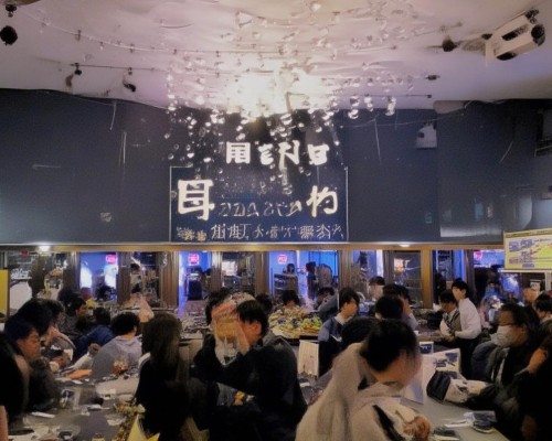 好，我现在需要帮用户写一篇关于自然鼻的文章。用户是上海的鼻整形医生，所以文章需要专业且有深度。首先，我得确定文章的标题，要吸引人又准确。自然鼻这个主题挺好的，可以探讨鼻部整形的自然化趋势