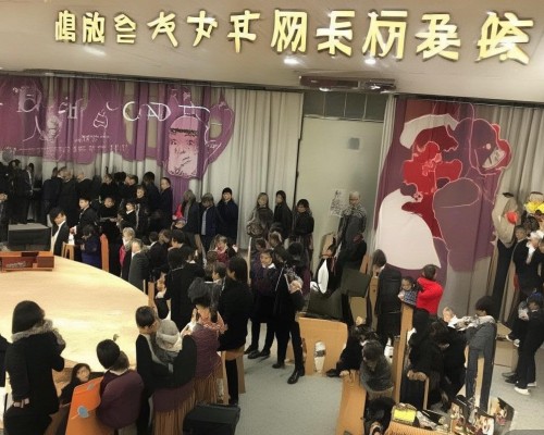 好，我现在需要帮用户写一篇关于鼻修复手术的文章。用户是上海鼻整形医生，所以文章需要专业且详细。首先，我得确定文章的结构，可能包括手术前的准备、手术过程、恢复期以及注意事项等部分